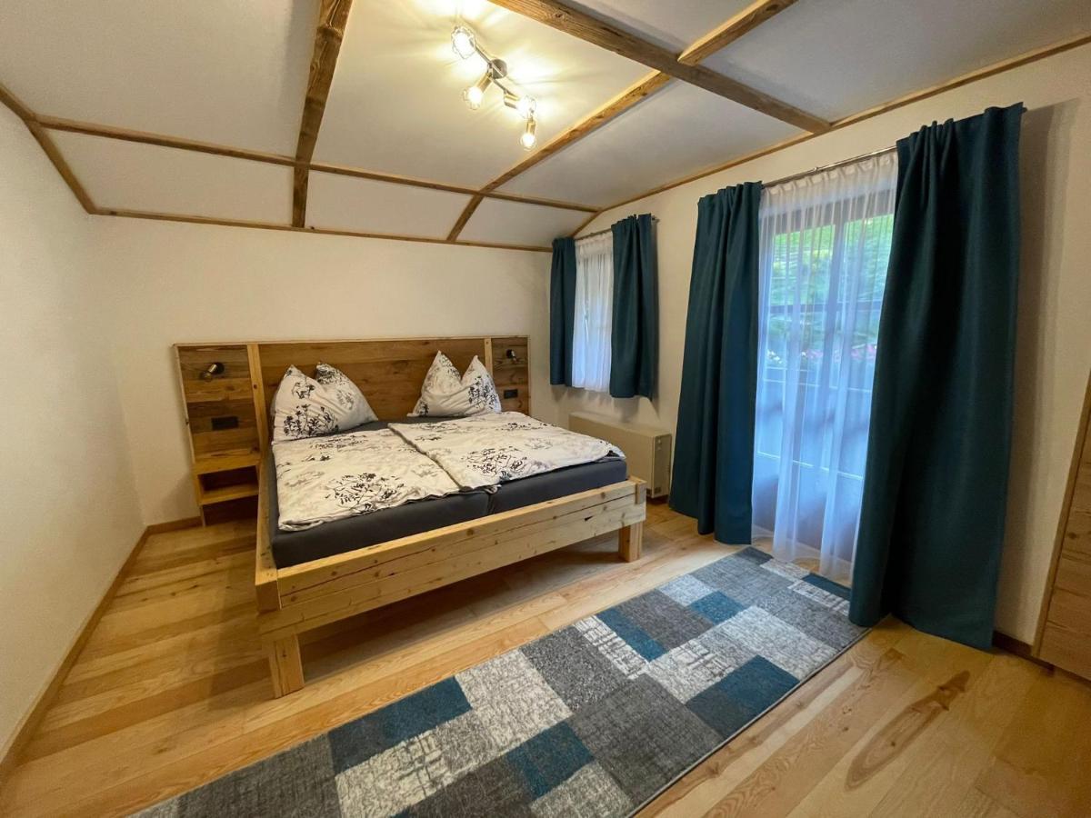 Ferienwohnung Rohrmoser Mit 2 Schlafzimmern Huttschlag Exterior photo