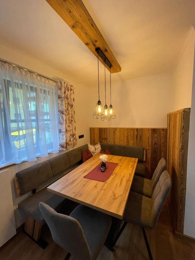 Ferienwohnung Rohrmoser Mit 2 Schlafzimmern Huttschlag Exterior photo