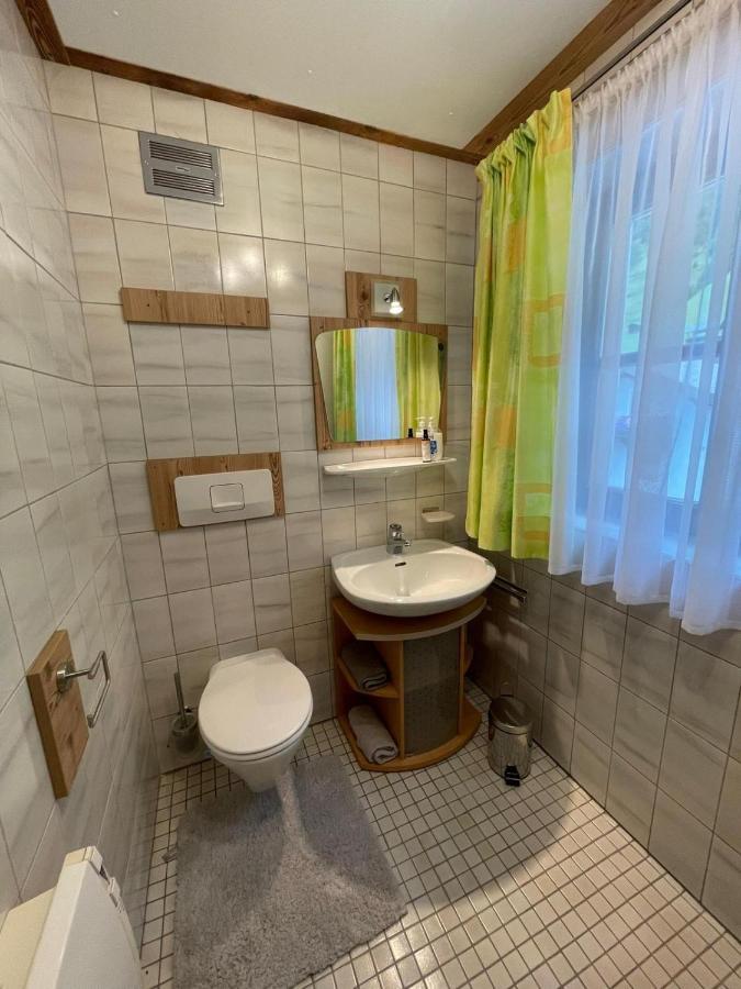 Ferienwohnung Rohrmoser Mit 2 Schlafzimmern Huttschlag Exterior photo